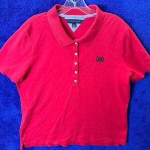 Red Tommy Hilfiger polo shirt with embroidered logo #preppy #collar #tommy #kids